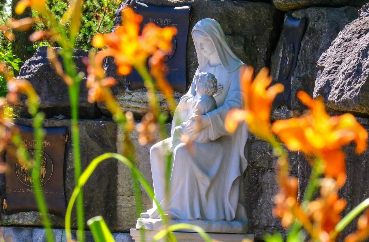Catholic Cemeteries Image Catholic Cemeteries Image